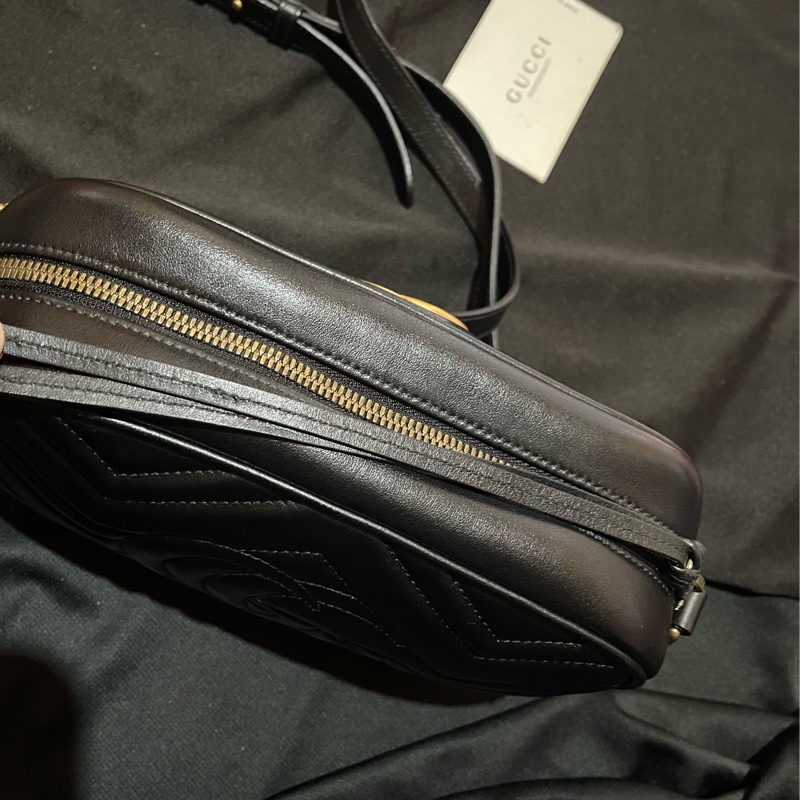 Gucci MARMONT馬夢系列金釦黑相機包-33