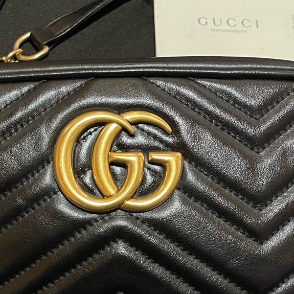 Gucci MARMONT馬夢系列金釦黑相機包-35
