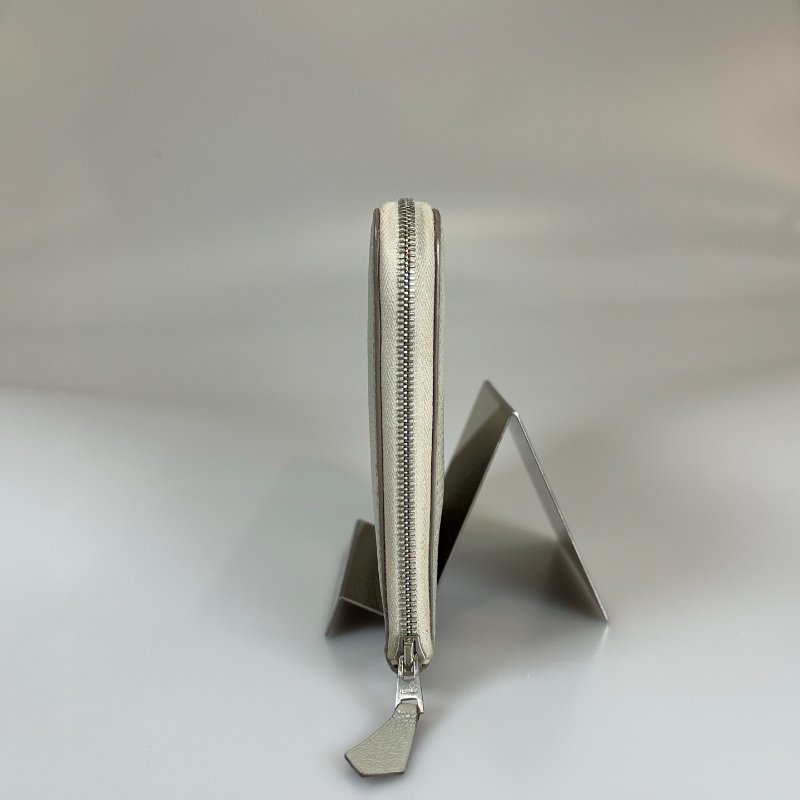 HERMES Y刻 淺灰色對開萬用夾-3
