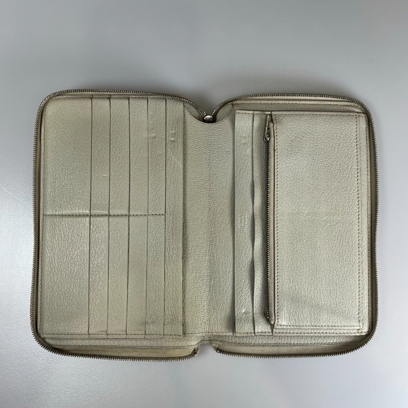 HERMES Y刻 淺灰色對開萬用夾-6