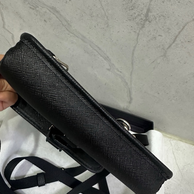 prada 尼龍側背小包 9成新-2