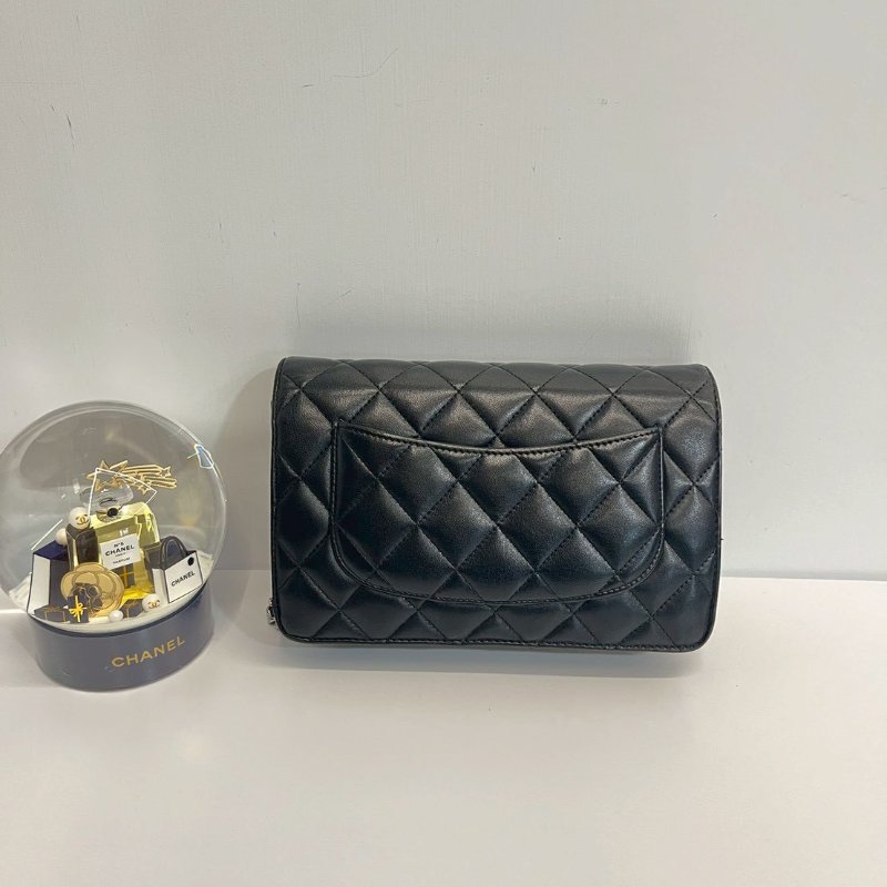 Chanel  WOC 黑銀-2