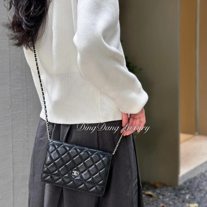 Chanel  WOC 黑銀-5