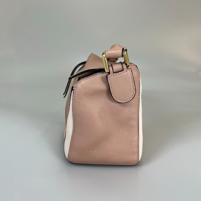 LOEWE 粉色PUZZLE 包小號-2