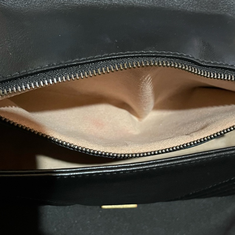 Gucci MARMONT馬夢系列 26cm金釦黑側背包-42
