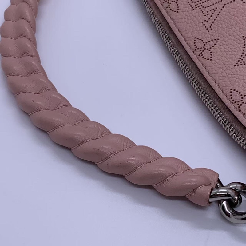 LV路易威登 月光女神 Babylone Chain BB 櫻花粉 鏤空老花 牛皮材質 配肩帶-8