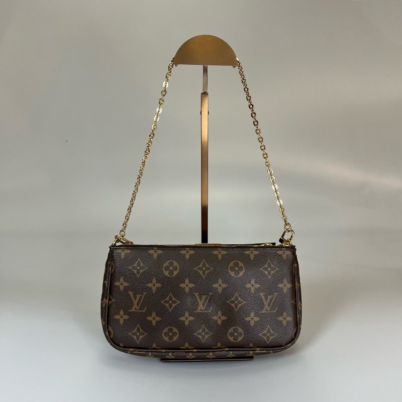 LV M44840 粉色五合一 斜背包-1