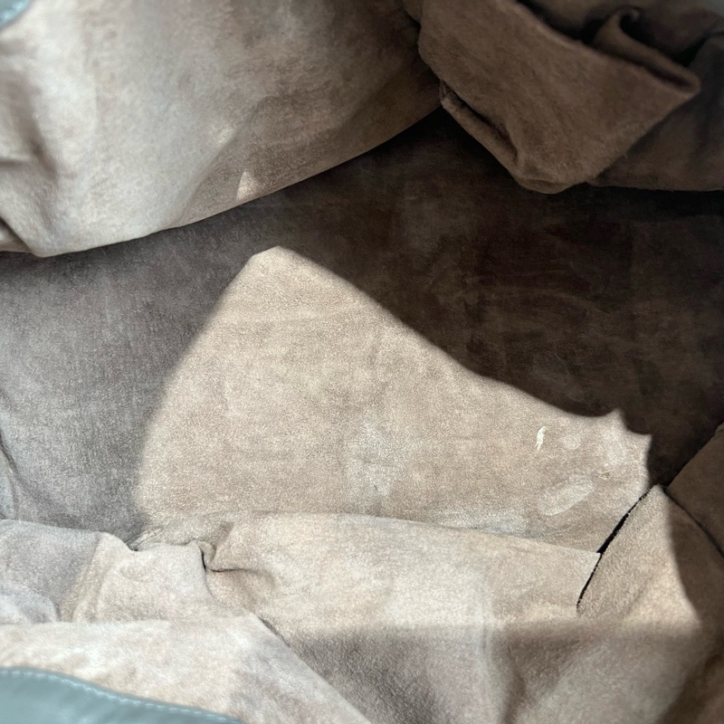 Bottega Veneta葆蝶家灰色編織手提包 底長39-5
