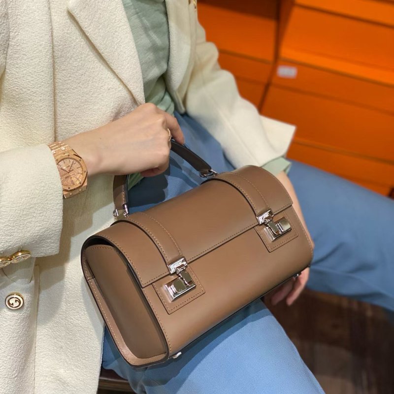 ️Moynat Cabotin系列醫生包飯盒包 棕色銀扣 25*15*9 98新配件肩帶 塵袋-1
