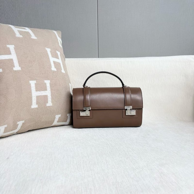 ️Moynat Cabotin系列醫生包飯盒包 棕色銀扣 25*15*9 98新配件肩帶 塵袋-3