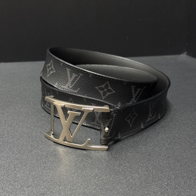 LV Monogram Eclipse 經典黑老花 85/34皮帶 (專櫃28,000)-1