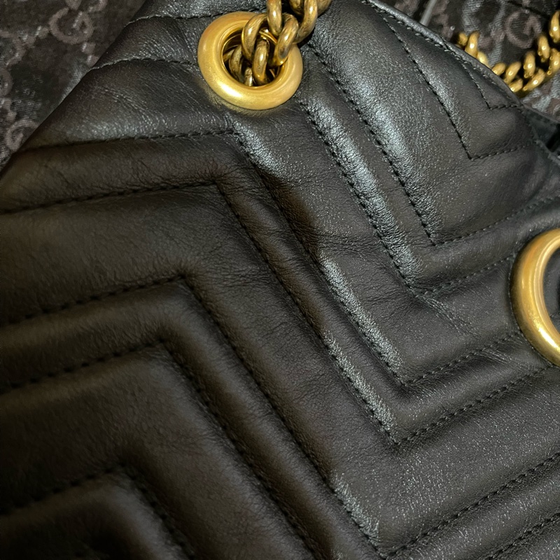 Gucci MARMONT馬夢系列金釦黑托特包-35