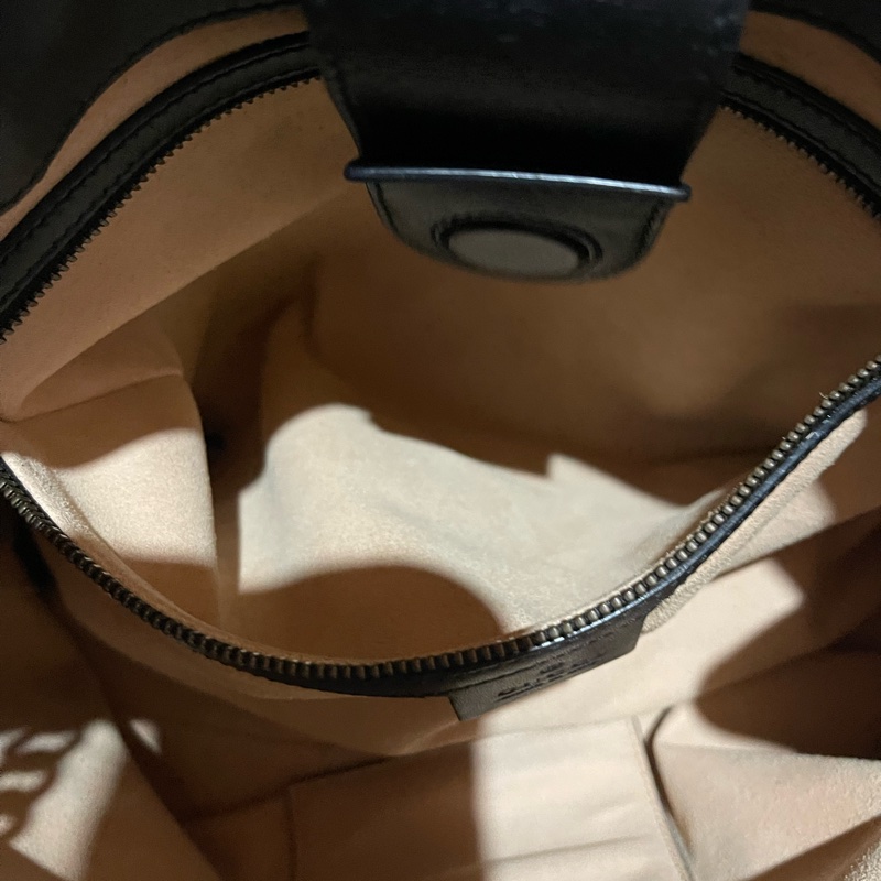Gucci MARMONT馬夢系列金釦黑托特包-41
