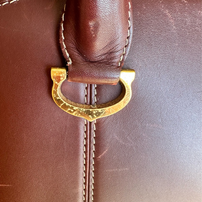 【商品名稱】 【正品 Vintage】Cartier 卡地亞 經典酒紅美洲豹雙C壓印金邊手提包/水餃包/扇形包-11