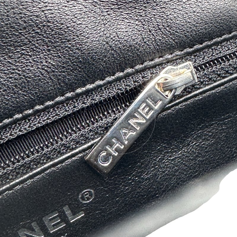 中古 Chanel 香奈兒 菱格紋 經典 黑色小羊皮 鎖扣手拿包 Kisslock Clutch-20