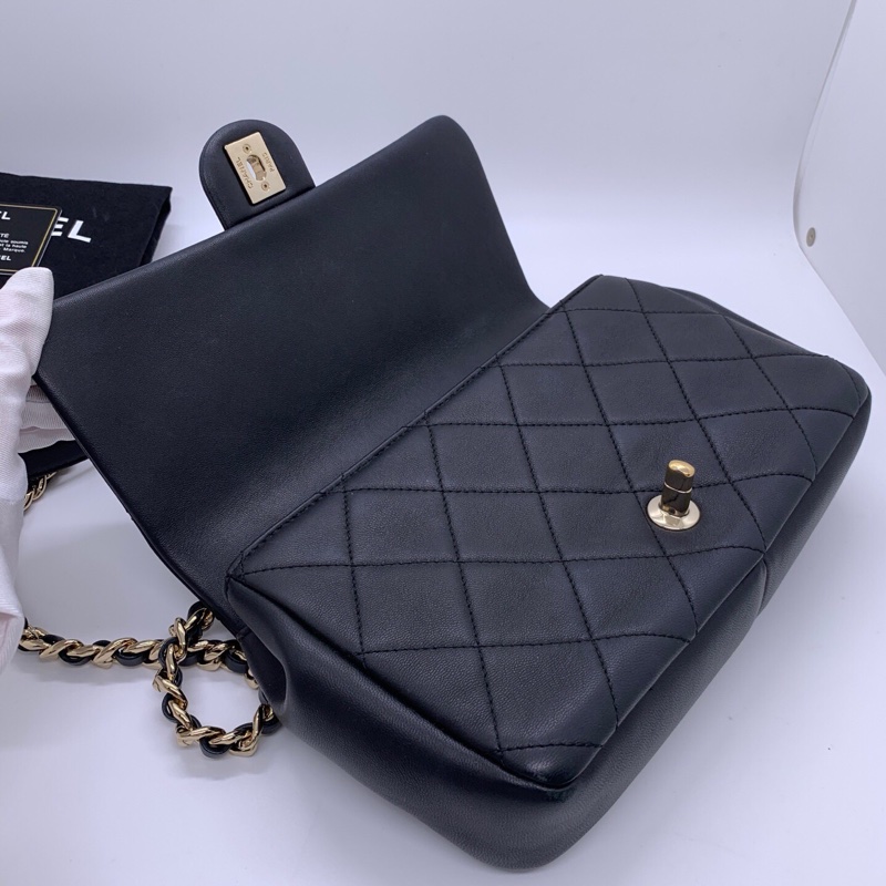 Chanel 香奈兒經典菱格紋 黑金配色 五金亮鏈條包-6