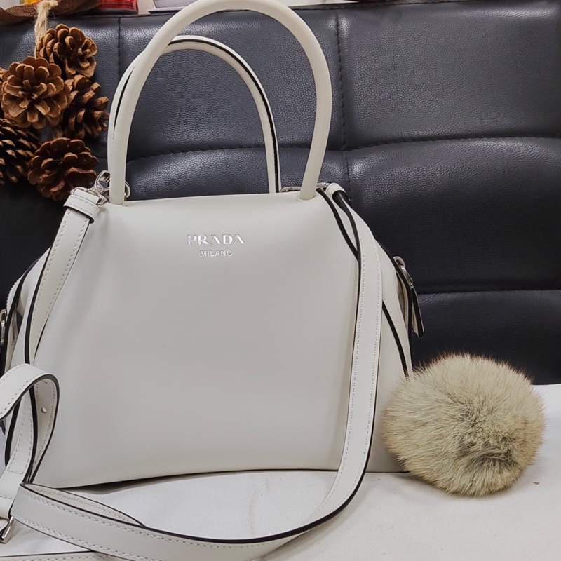 Prada 普拉達 白色牛皮保齡球手提斜挎包 27x17x14-0