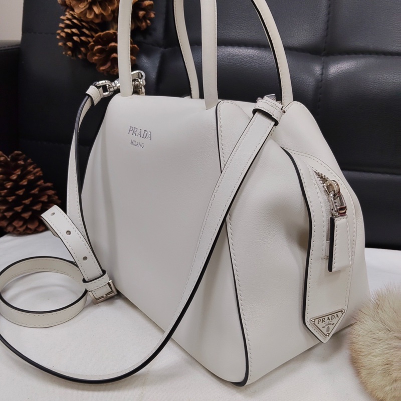 Prada 普拉達 白色牛皮保齡球手提斜挎包 27x17x14-4