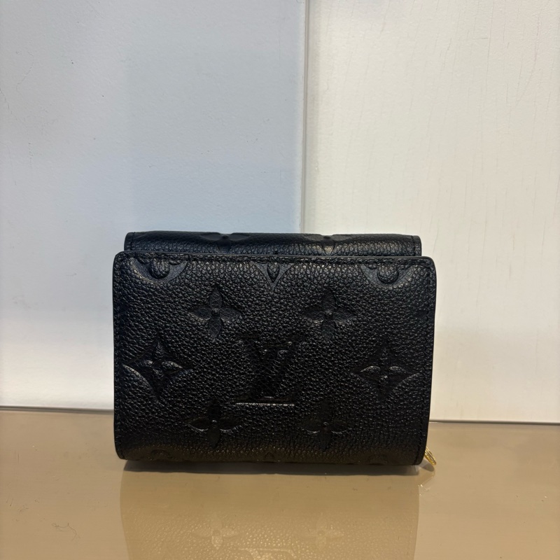 LV 黑牛皮壓紋Metis 短夾 M80880-1