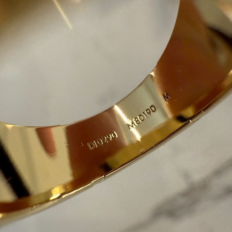 Louis Vuitton Monogram Signet Ring 金色印章戒指-8