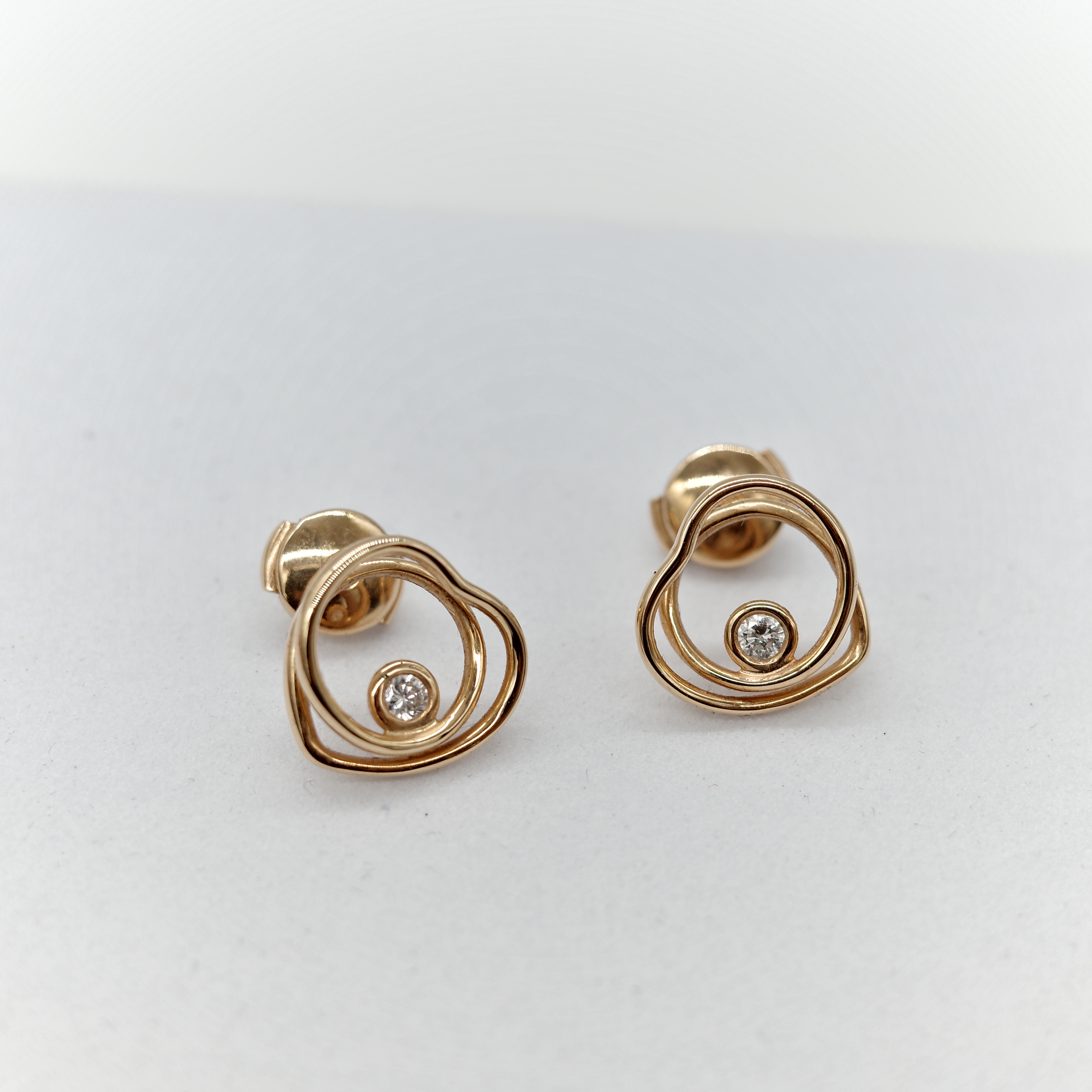 Hermès 愛馬仕 18K 黃金 鑽石 Vertige Coeur 愛心 針式 耳環-8