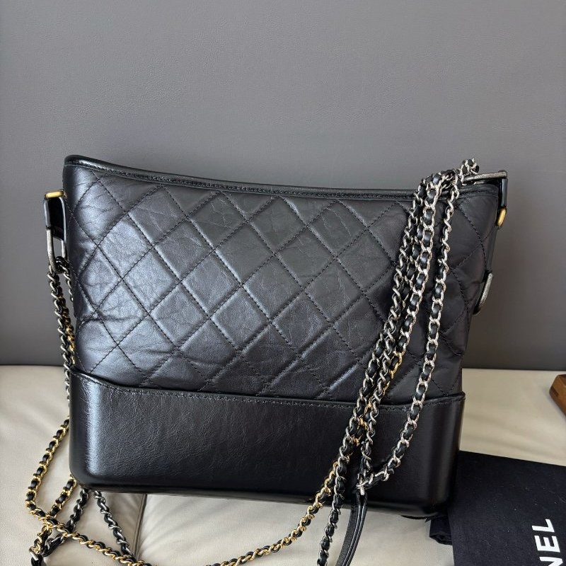 近新品 香奈兒/Chanel 黑金中號流浪包-1
