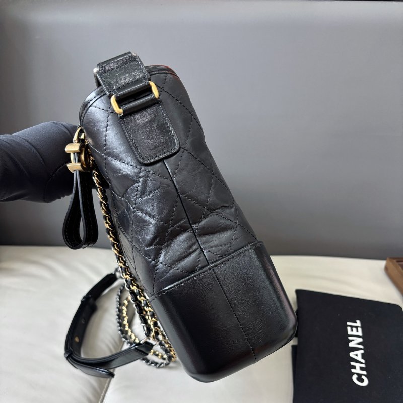 近新品 香奈兒/Chanel 黑金中號流浪包-2