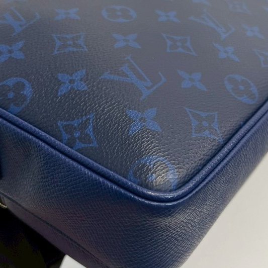 Louis Vuitton M30242 outdoor Monogram 藍色老花拼皮郵差包-12