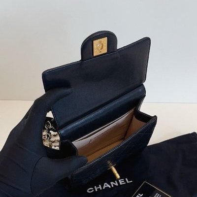香奈兒/Chanel 黑金珍珠鏈條 豎版CF方胖子翻蓋斜背包-8