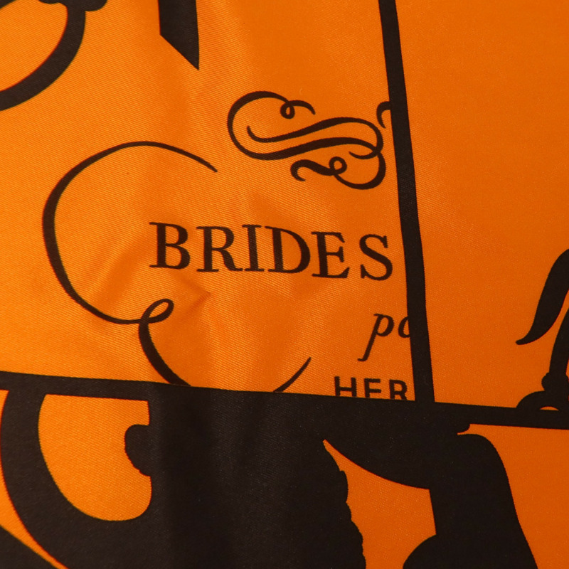 HERMES 絲質Giant Triangle Scarf絲巾-5
