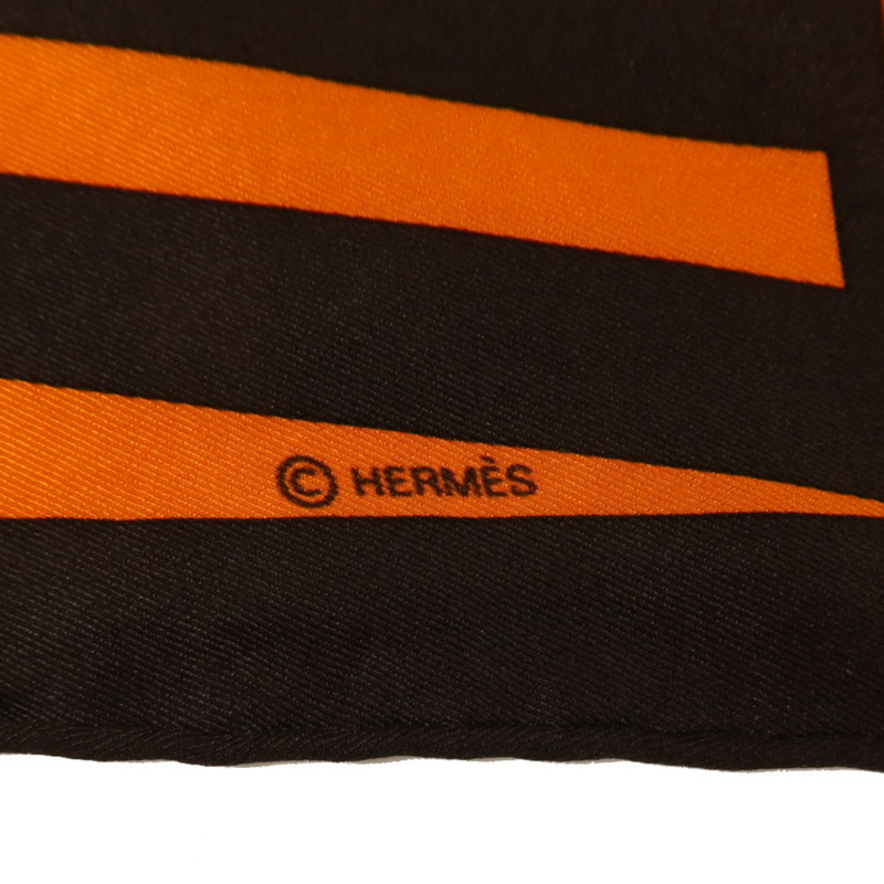 HERMES 絲質Giant Triangle Scarf絲巾-6