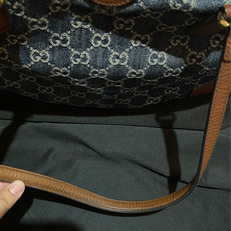 Gucci 金釦老花牛仔托特包-40
