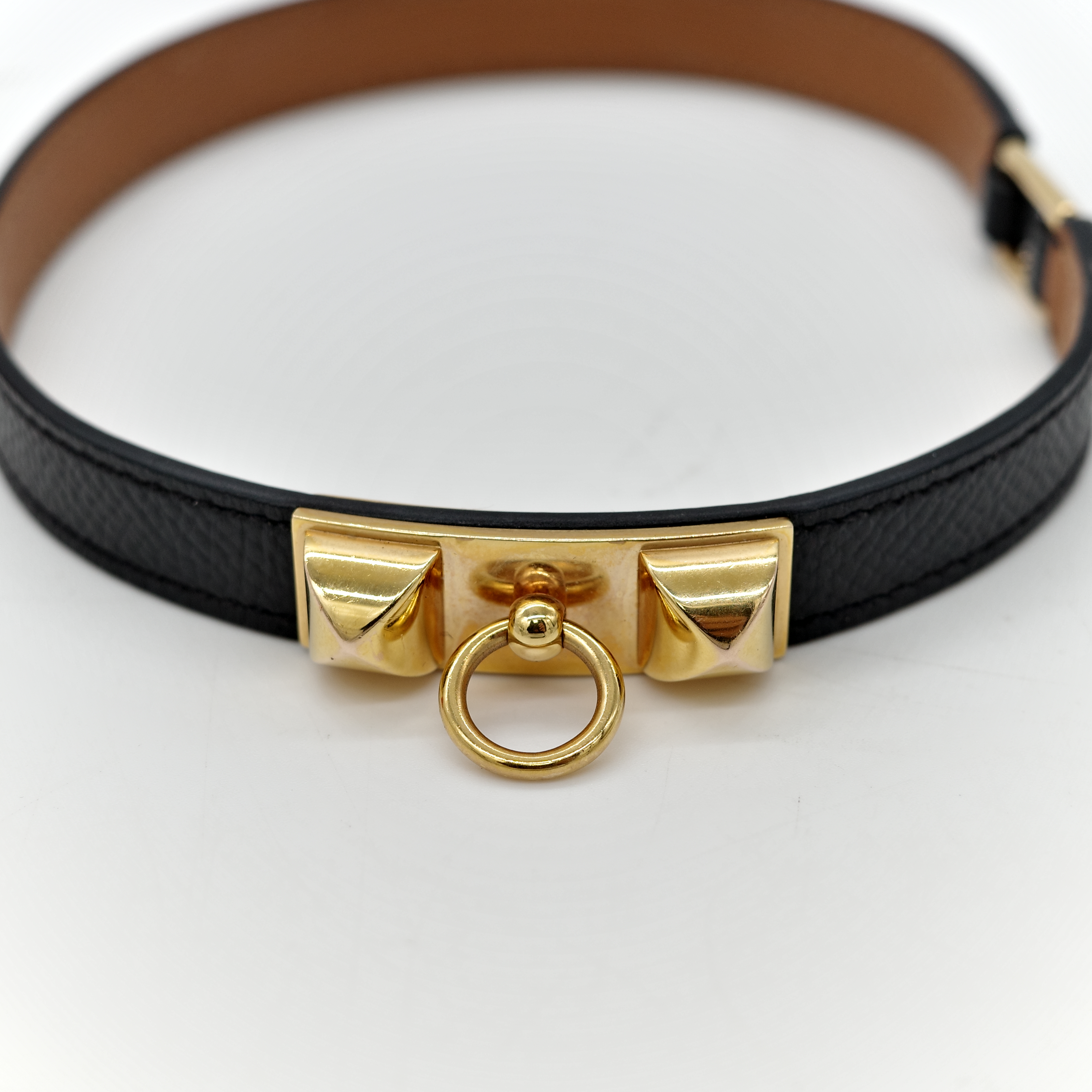Hermès 愛馬仕 鉚釘 黑色 金釦 皮手環-3