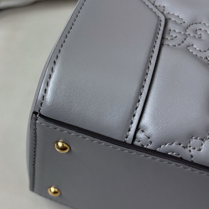 【近新閒置品】Gucci 灰色全皮壓紋Matelassé手提斜挎包-8