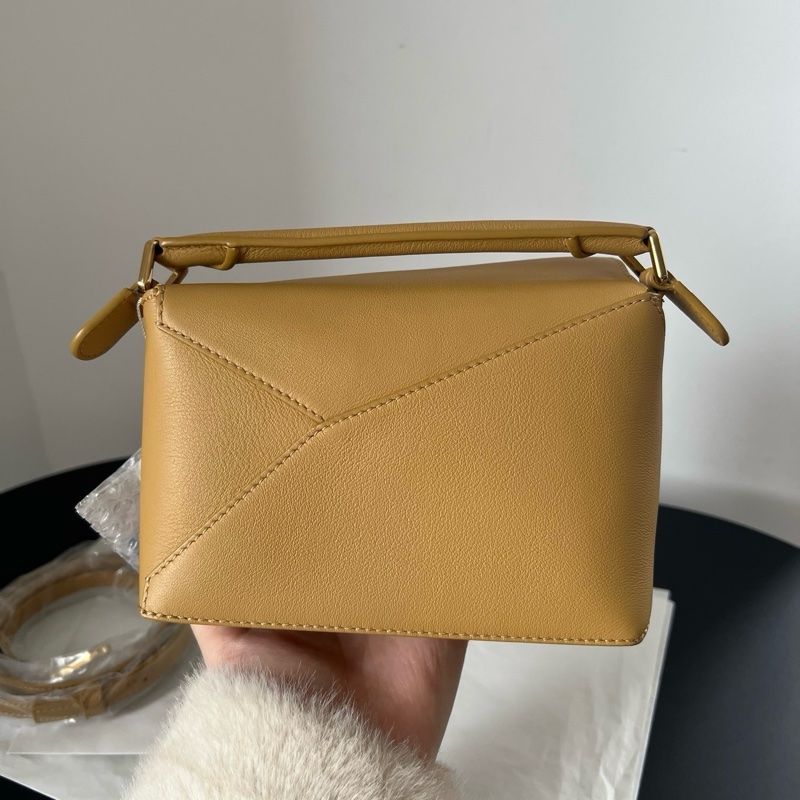 99新🟡羅意威Loewe puzzle mini，黃油色手提包斜背包💛正品保障-4