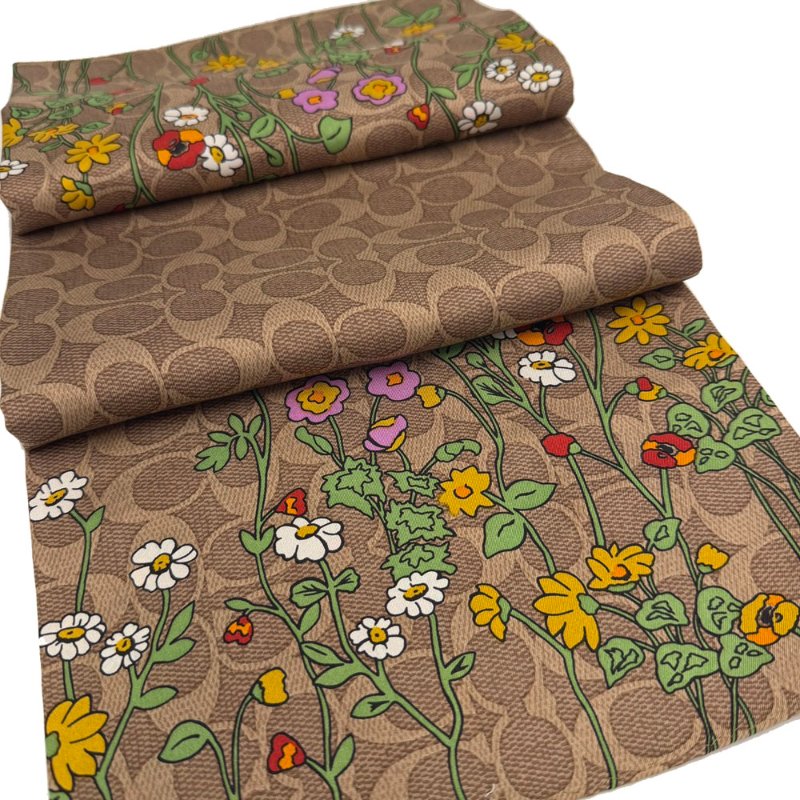 【全新】COACH C LOGO花卉 100%蠶絲絲巾方巾頭巾領巾圍巾(焦糖/花卉)-0