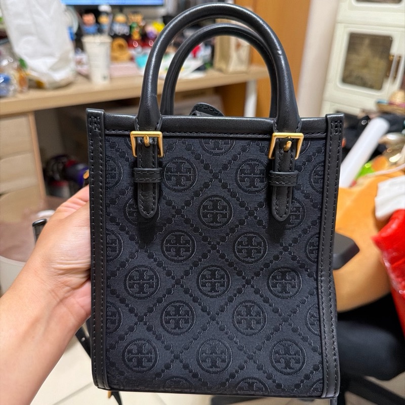 ToryBurch 黑色基本款信封直立包-1
