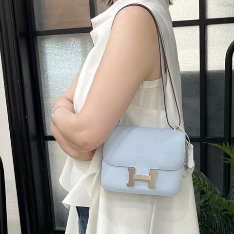 💙Hermes/愛馬仕 constance19康康19聖杯藍斜背包 銀扣ep皮 Y刻 銀色五金💠正品保障