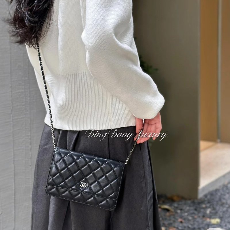 Chanel  WOC 黑銀-5