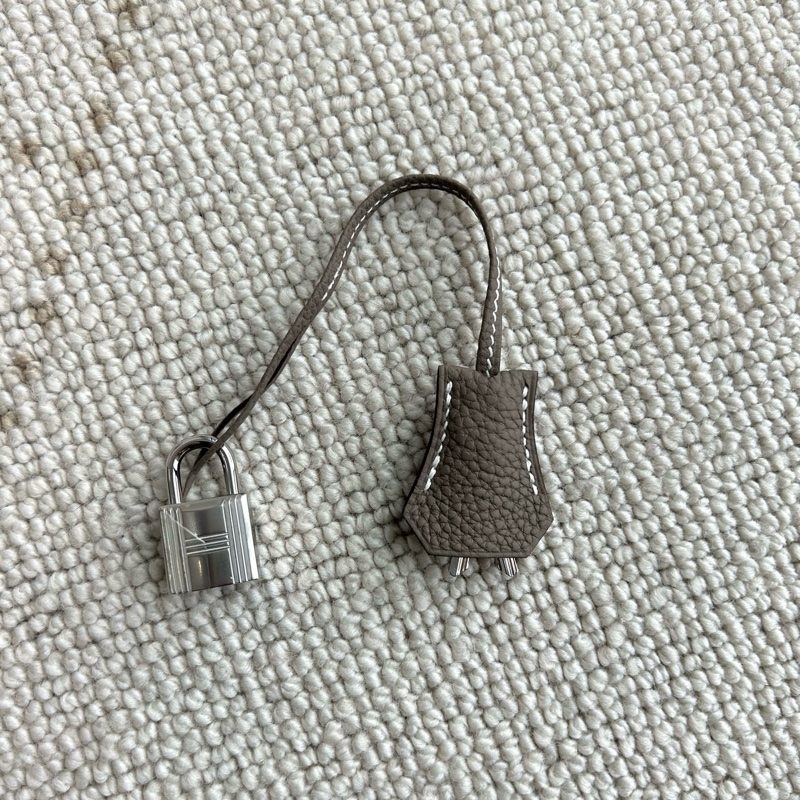 ✨閒置新Hermes/愛馬仕 birkin25大象灰手提包斜背包 銀扣togo皮 B刻❤️正品保障-8