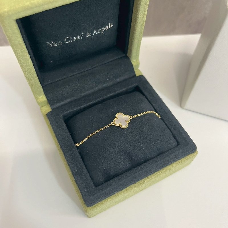 Van Cleef & Arpels 手鍊-2