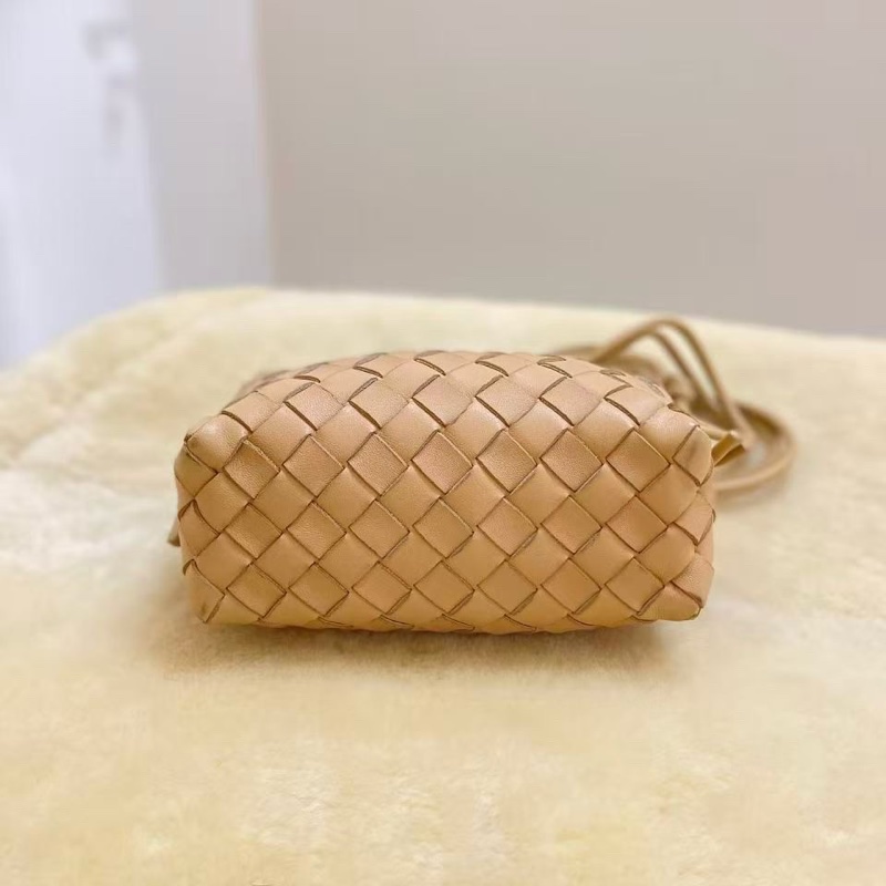 Bottega Veneta 葆蝶家 羊皮革 高度:11*17 *6-3