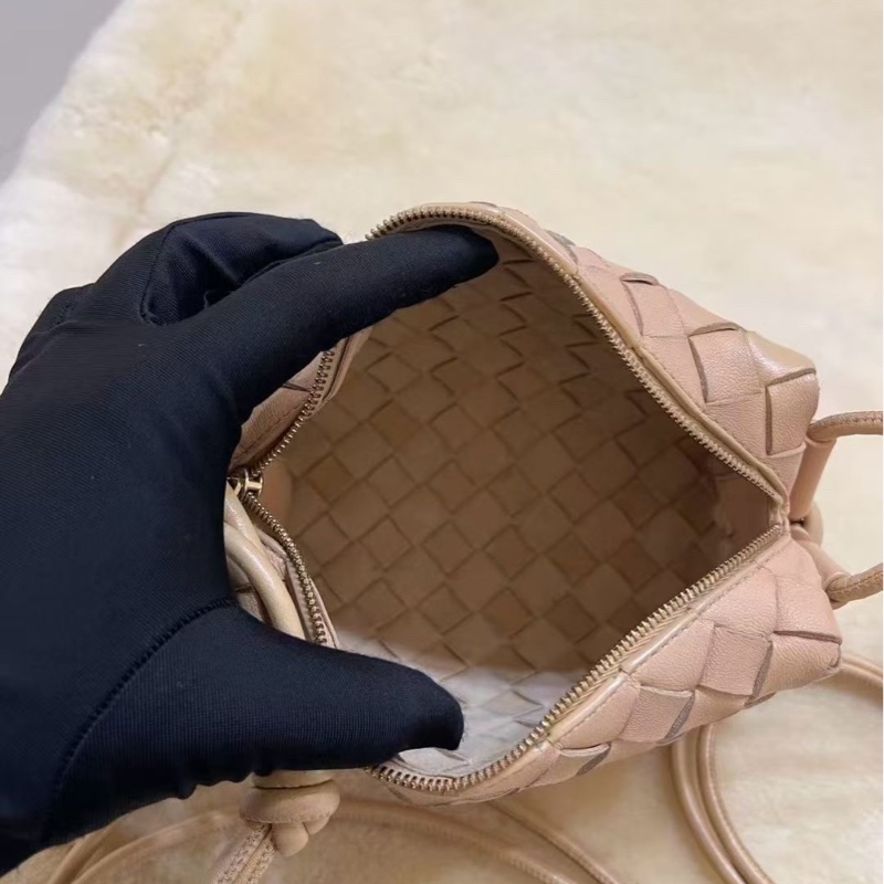 Bottega Veneta 葆蝶家 羊皮革 高度:11*17 *6-5