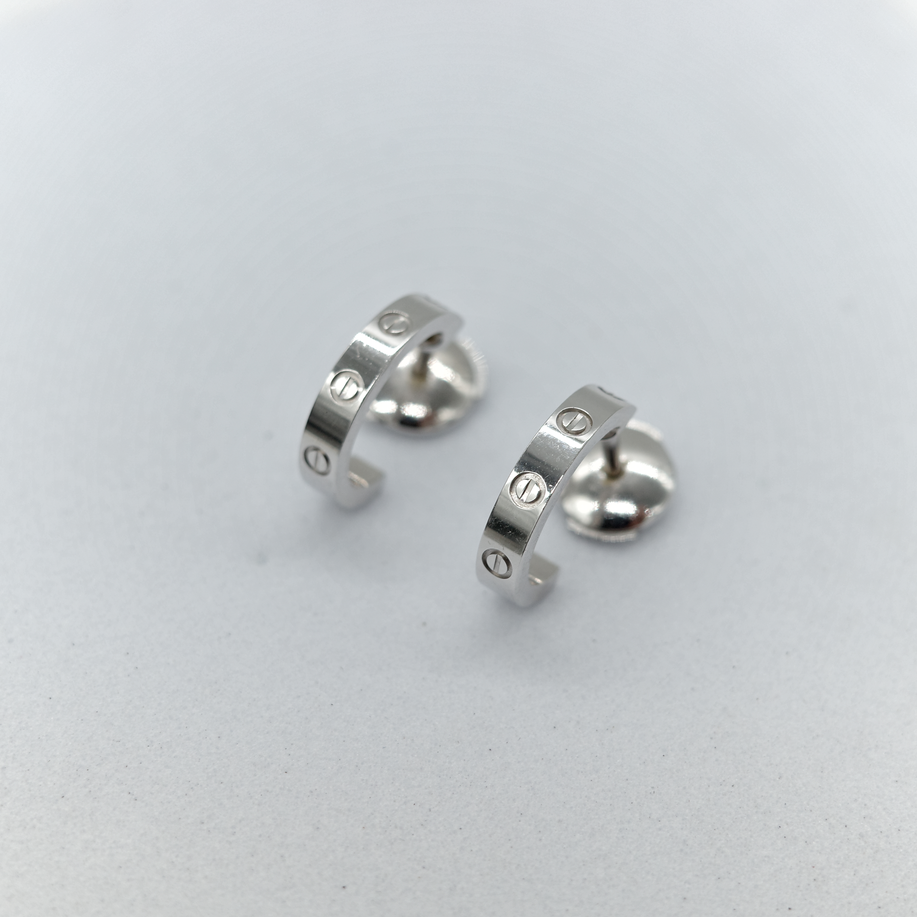 Cartier 卡地亞 18K Love 白金 環形耳環-1