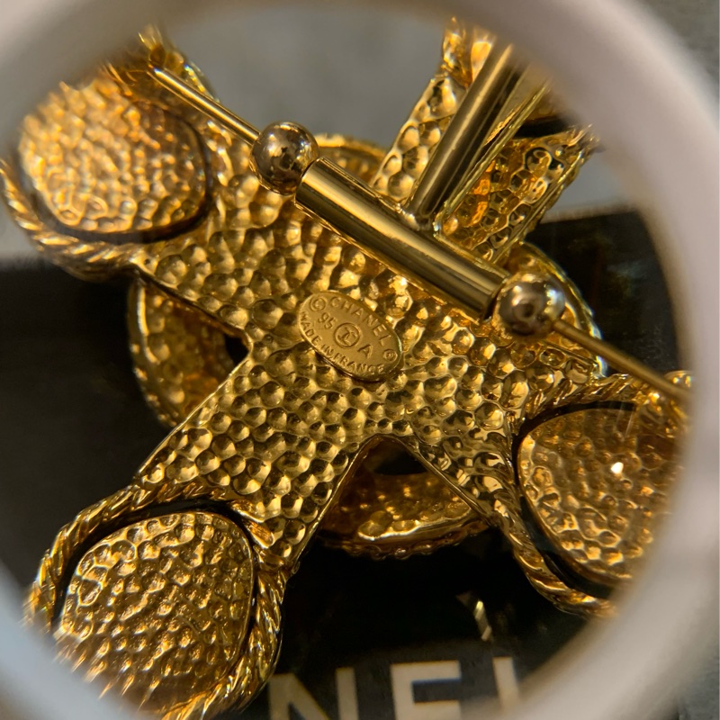 95A 1995 Chanel Vintage CC Logo Cross Black Pearl Brooch Pin 24K Gold Plated 十字黑珍珠香奈兒標誌心口針-3