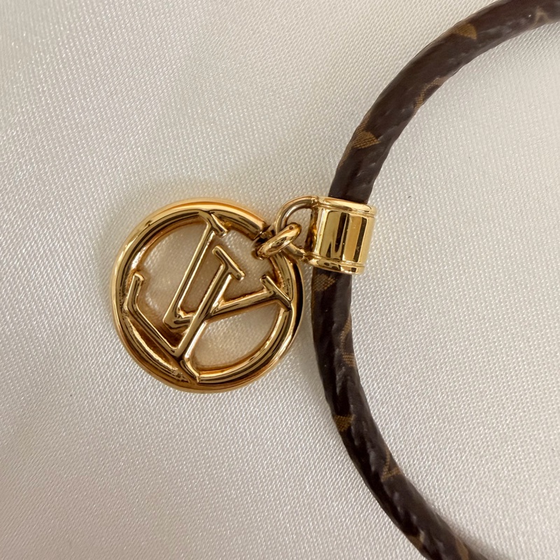 LV老花 louise bracelet 手鍊15-19公分-10
