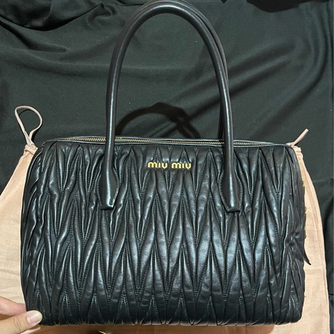 MiuMiu金釦黑手提包 側背包