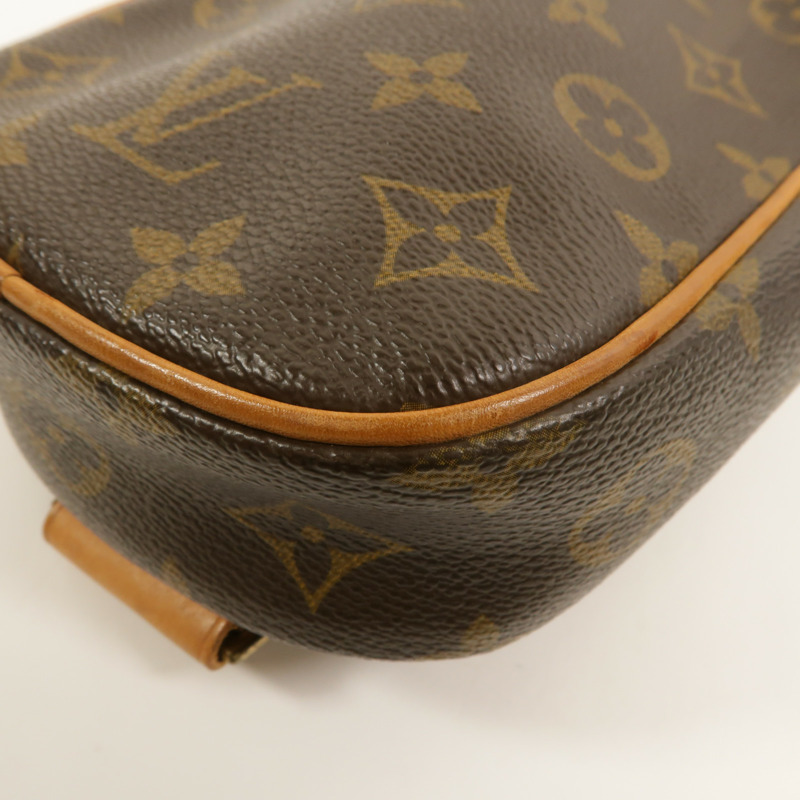 LOUIS VUITTON Monogram Pochette Gange肩背袋-9