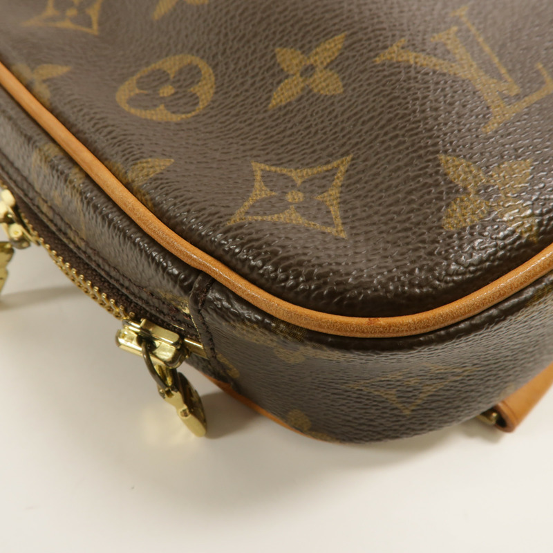 LOUIS VUITTON Monogram Pochette Gange肩背袋-10