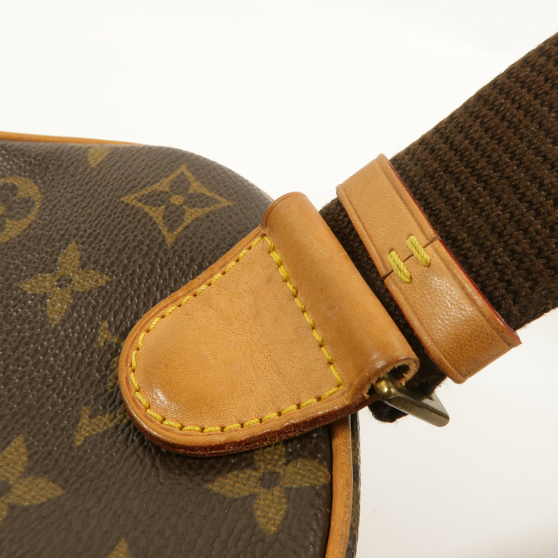 LOUIS VUITTON Monogram Pochette Gange肩背袋-15